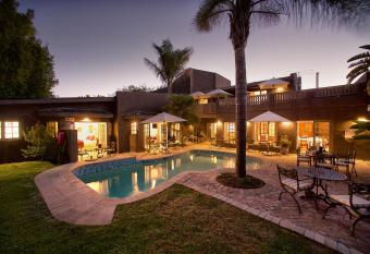 Baruch Guesthouse on Lovell has Balcony rooms