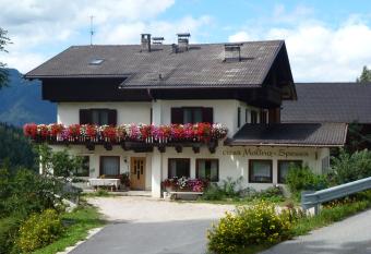 L  ch da Spescia has Balcony rooms