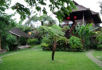 Bali Mountain Retreat has Balcony rooms