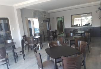 Sunflower Guesthouse & Spa has Balcony rooms