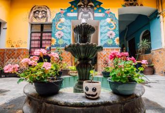 Casa Veeyuu has Balcony rooms