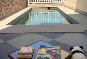 Jai Villa Homestay has Balcony rooms