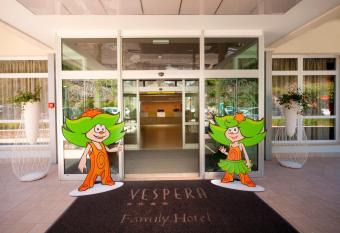 Family Hotel Vespera has Balcony rooms