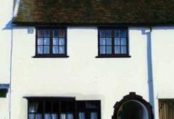 Larkin House has Smoking rooms