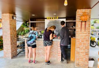 Shin Sane Guest House has Balcony rooms