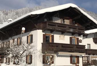 Haus Renate by DEVA has Balcony rooms