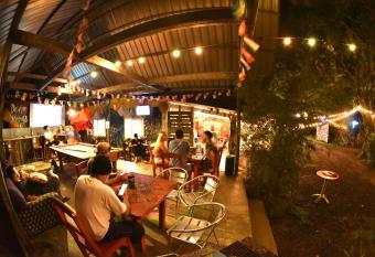 Hostal La Casa de Juan has Balcony rooms