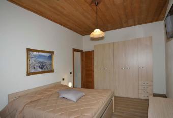 Appartamenti Remondi has Balcony rooms
