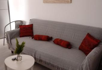 El Pozo allows 18 year olds to book a room