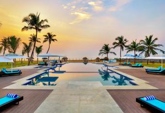 Welcomhotel by ITC Hotels, Kences Palm Beach, Mamallapuram allows 18 year olds to book a room