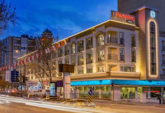 Hampton By Hilton Kahramanmaras has Balcony rooms