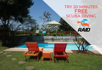 Manggis Garden Dive Resort has Balcony rooms