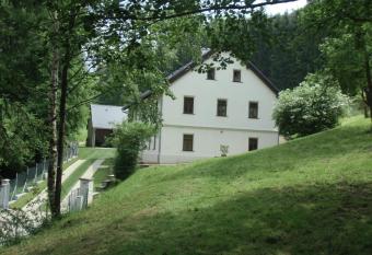 H  jovna Bukovec has Balcony rooms