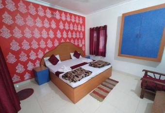 Mohit Paying Guest House has Balcony rooms