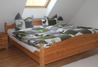 Ferienwohnung J  ger has Balcony rooms