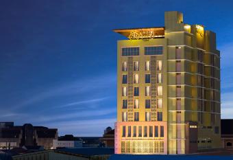 Hotel Chanti Managed by TENTREM Hotel Management Indonesia has Smoking rooms