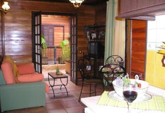 Caba  as Valle Verde has Balcony rooms