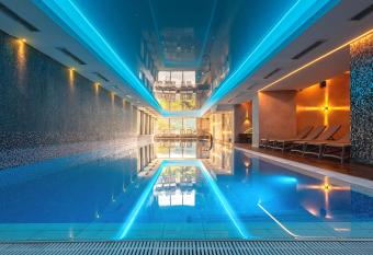 Grand Hotel Belvedere has Balcony rooms