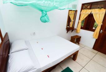 Pahalagawattha Homestay has Balcony rooms