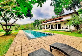 Leaf Watagala allows 18 year olds to book a room