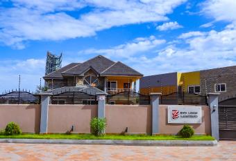 Bays Lodge, Accra has Balcony rooms