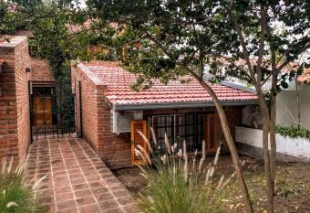Cozy apartment in Cordoba allows 18 year olds to book a room