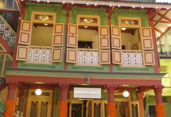 Mangaldas Ni Haveli II by The House of MG has Balcony rooms
