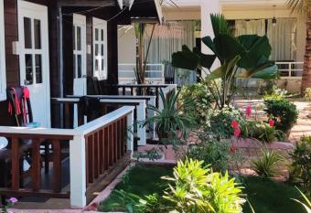 Maitree has Balcony rooms