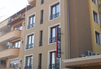 Hotel Motto has Balcony rooms