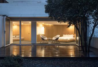 Aventree Hotel has Balcony rooms