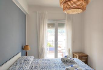 Appartamenti Vacanze Villa Meo has Balcony rooms