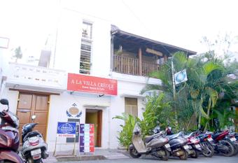 A La Villa Creole has Balcony rooms