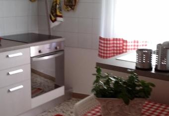 Appartamento Piazza Buzi has Balcony rooms