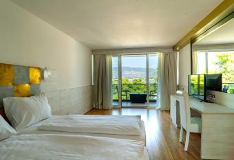 Hotel Sveti Kriz has Balcony rooms