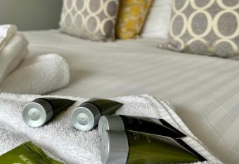 Whitsand Bay Tamar Suite allows 18 year olds to book a room