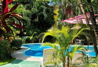 Villas Verdes has Balcony rooms