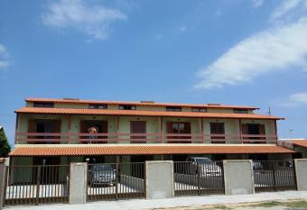 Ref  gio das D  nas allows 18 year olds to book a room