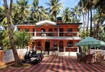 Hilias Retreat has Balcony rooms