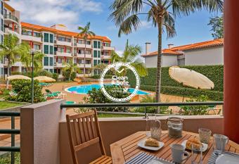 Varandas do Funchal II by An Island Apart allows 18 year olds to book a room