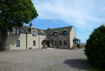 Monturpie Guest House allows 18 year olds to book a room