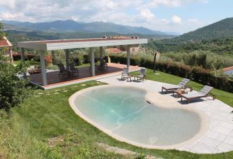 Almablanca has Balcony rooms