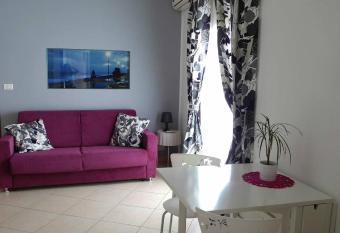 Modica Suite has Balcony rooms