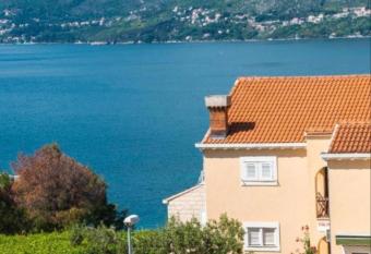 Villa Stanovi   Tea has Balcony rooms