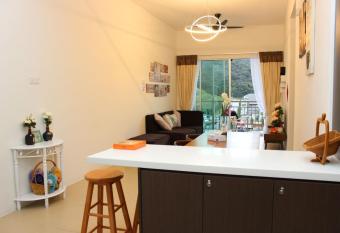 The Comfy Homestay has Balcony rooms