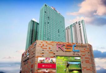 JB City Shopping Mall Apartment has Balcony rooms