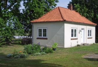 Kleines-Ferienhaus-bei-Lueneburg has Balcony rooms