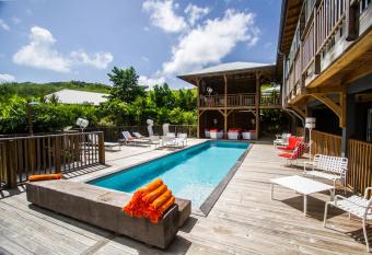 French Coco has Balcony rooms