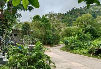 Phuket Phuchada Residence has Balcony rooms