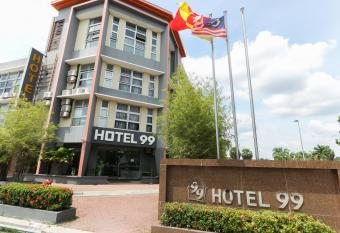 Hotel 99 Botanik Klang allows 18 year olds to book a room