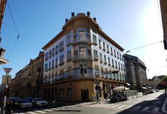 Artissimo Apartments has Balcony rooms